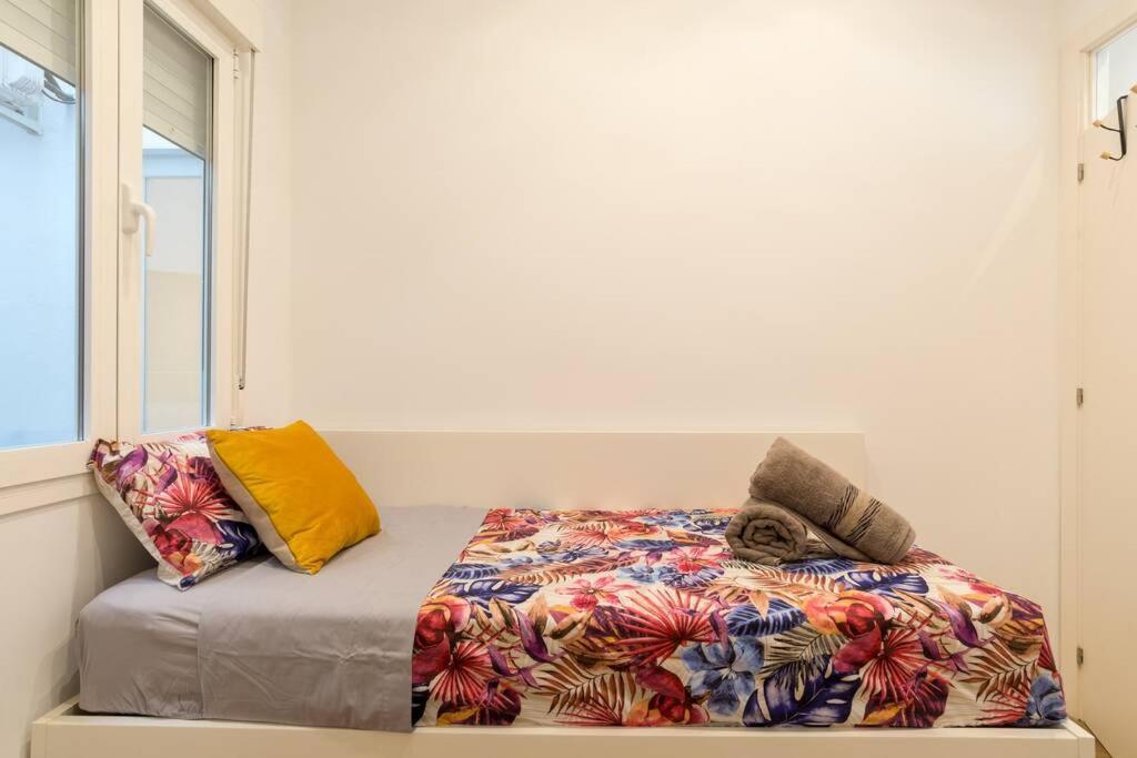 Key-Wise La Escapada Urbana Apartment Malaga Ngoại thất bức ảnh