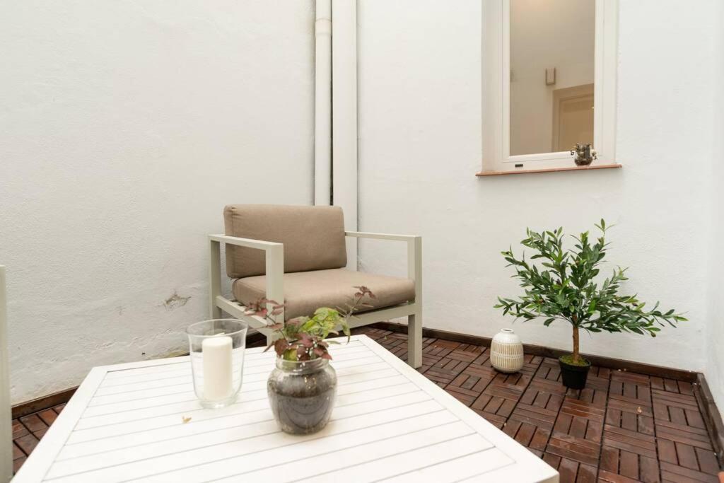 Key-Wise La Escapada Urbana Apartment Malaga Ngoại thất bức ảnh